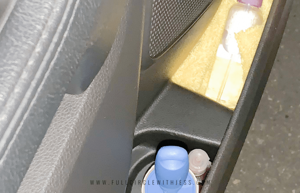 suv organization idea. driver door organization ideas. Keep driver door clutter free